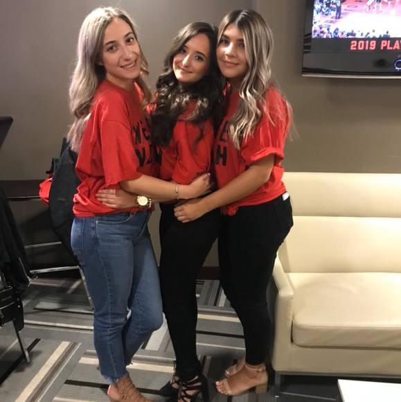 Meet your Posher, Sabrina - Picture 1 of 1